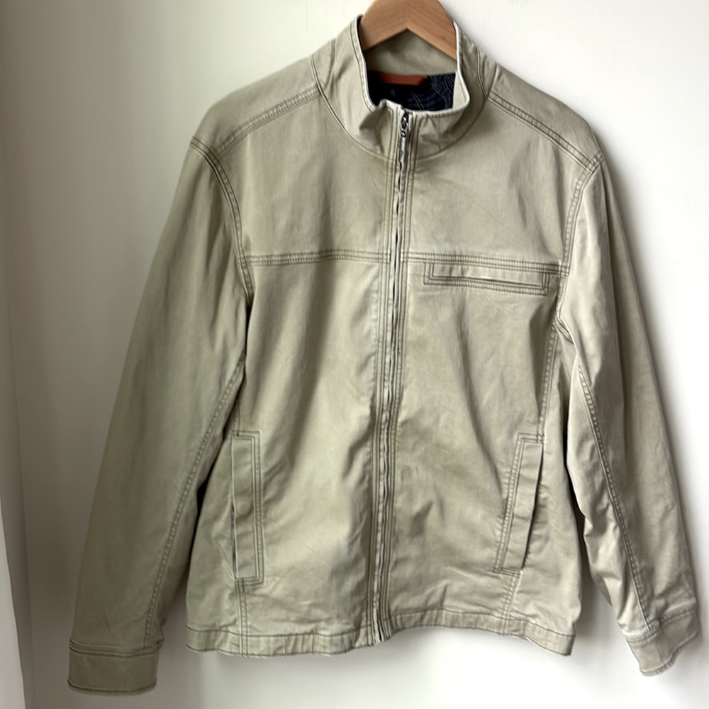 Tommy Bahama Boracay Cruiser Jacket in Washed Tan Light Stretch Racer Size M